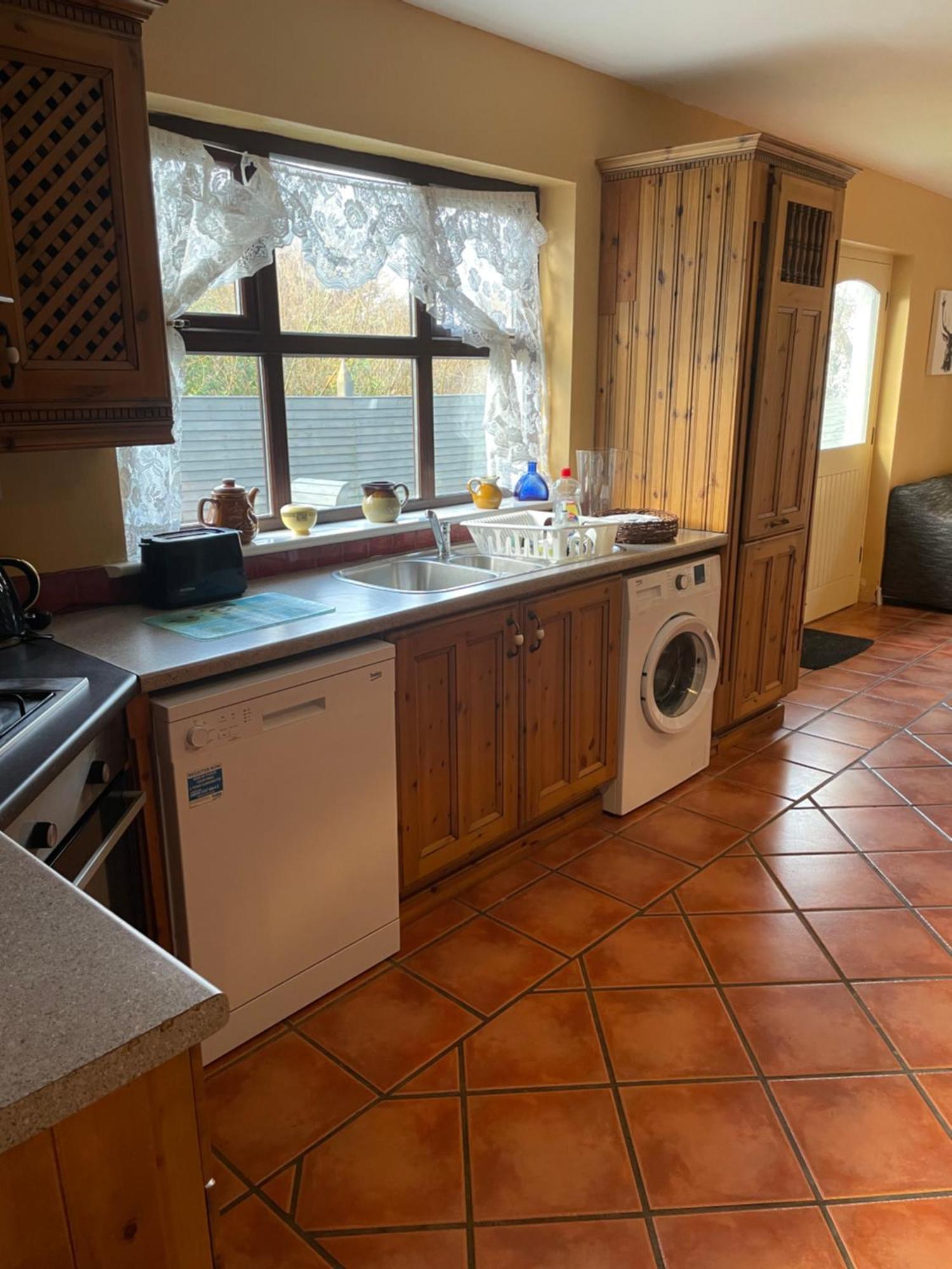 Bunkhouse - Letterfrack Farm Villa ภายนอก รูปภาพ