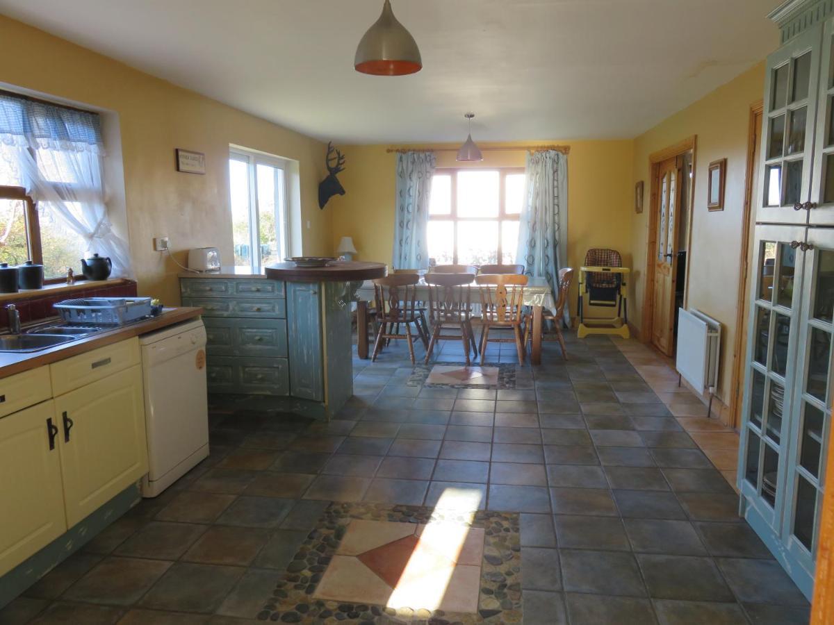 Bunkhouse - Letterfrack Farm Villa ภายนอก รูปภาพ